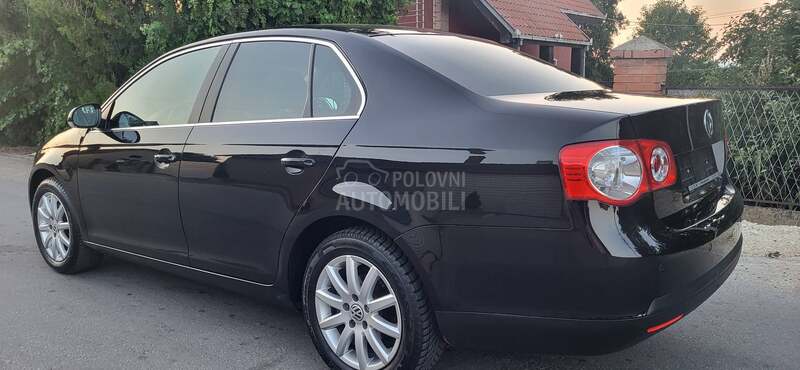 Volkswagen Jetta 2.0tdi