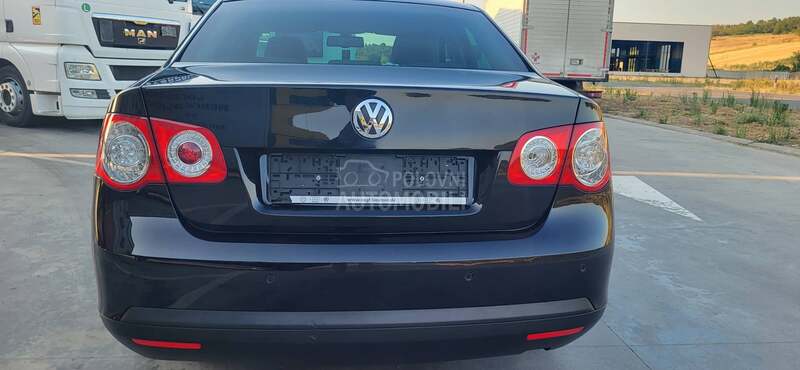 Volkswagen Jetta 2.0tdi