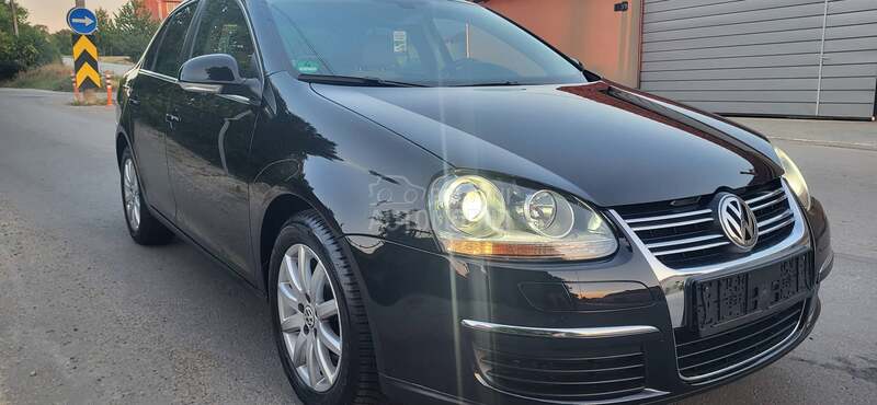 Volkswagen Jetta 2.0tdi