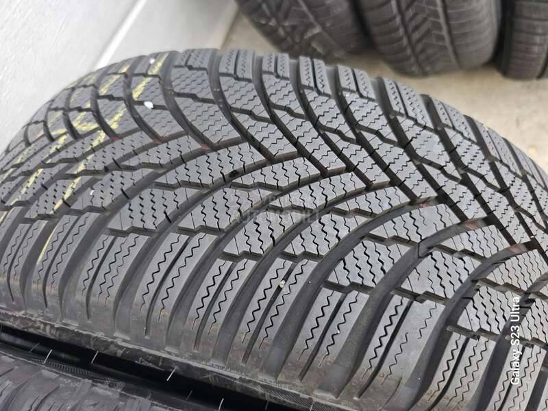 Firestone 205/55 R17 Zimska