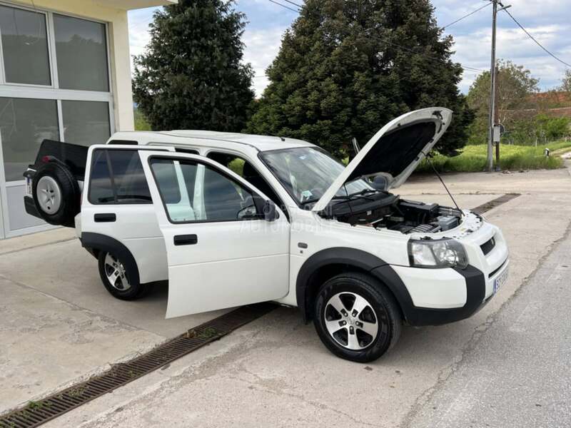 Land Rover Freelander F A B R I K A