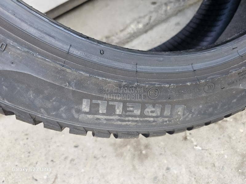 Pirelli 235/45 R18 Zimska