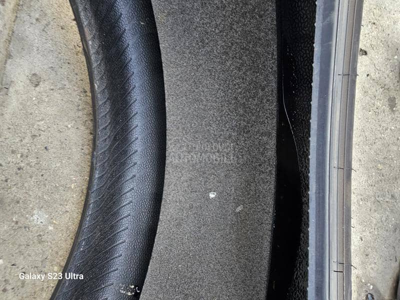 Pirelli 235/45 R18 Zimska