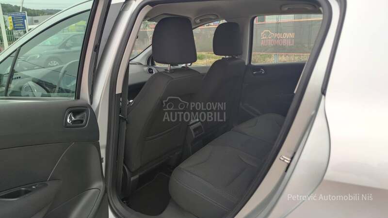 Peugeot 308 1.6E-HDi /RESTYLING/