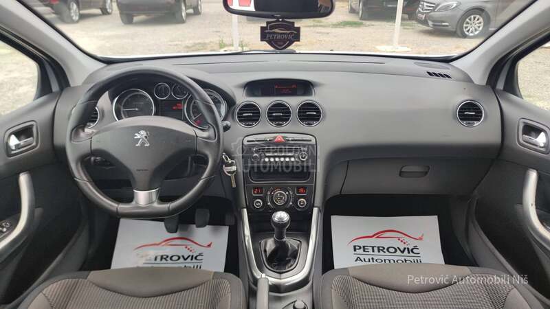 Peugeot 308 1.6E-HDi /RESTYLING/
