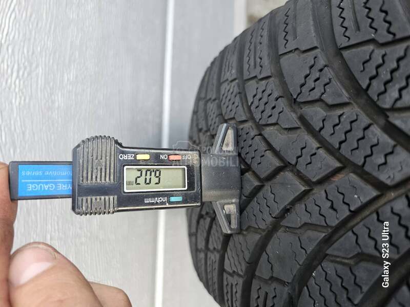Firestone 205/55 R17 Zimska