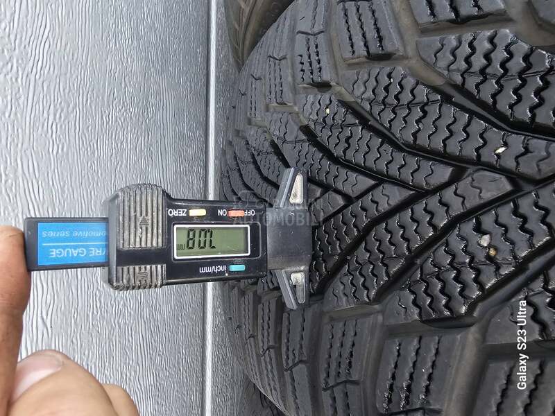 Nexen 275/35 R19 Zimska