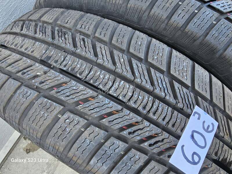 Continental 215/65 R17 Zimska