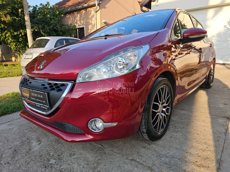 Peugeot 208 1.4HDI ACTIVE CH