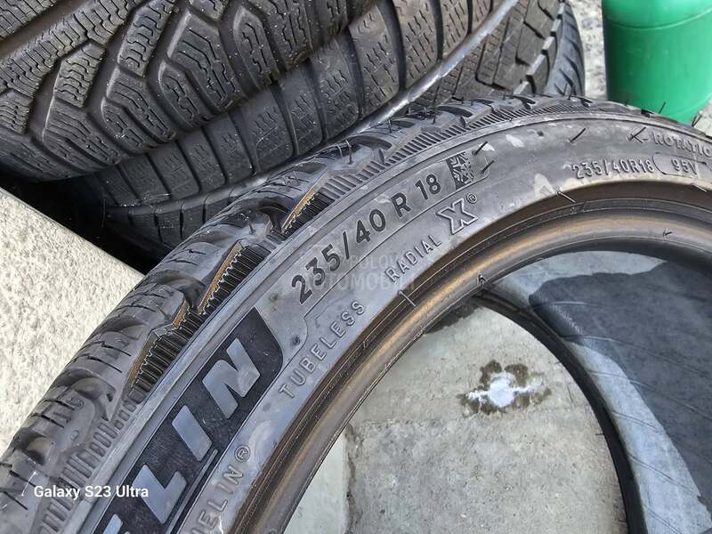 Michelin 235/40 R18 Zimska