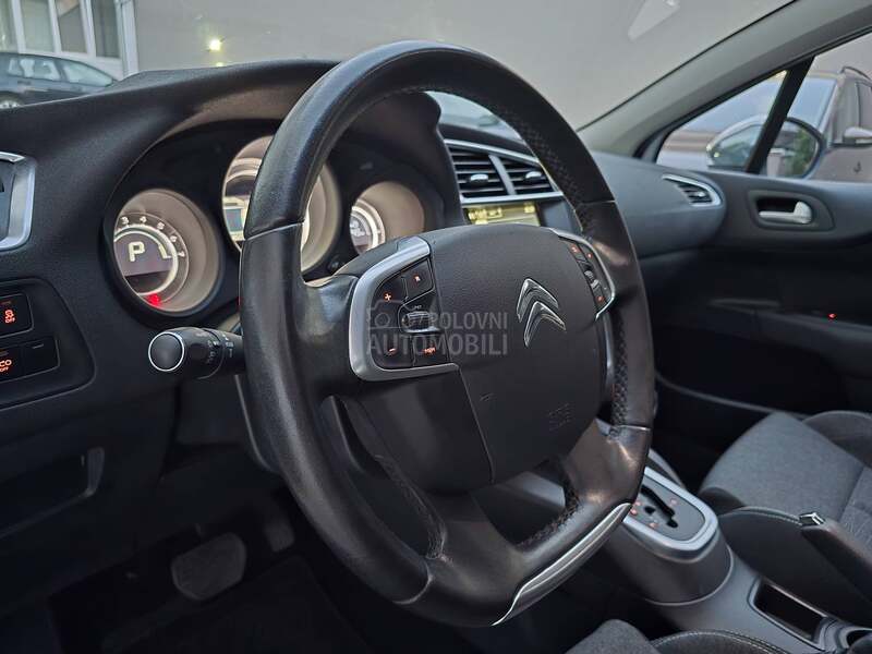 Citroen C4 1.2 PERLA AUTOM