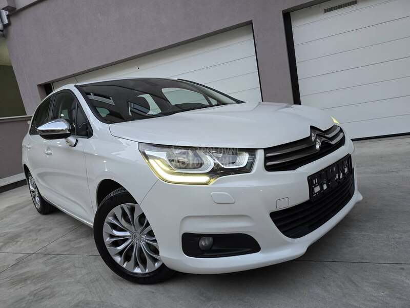 Citroen C4 1.2 PERLA AUTOM