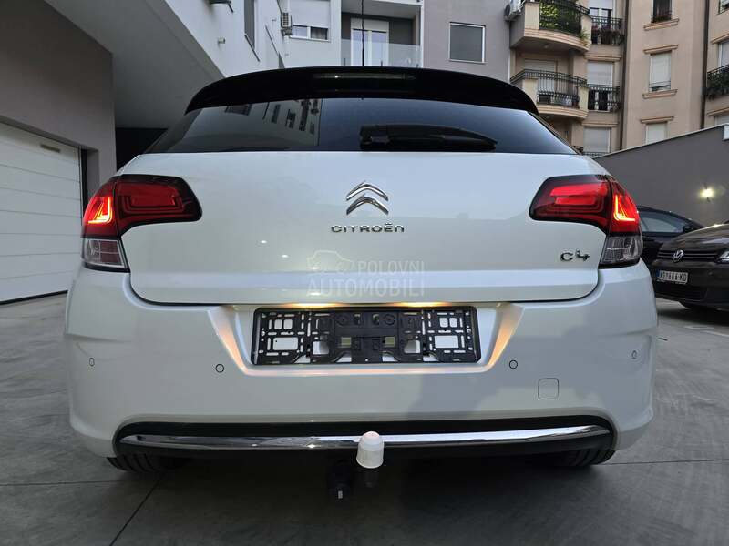 Citroen C4 1.2 PERLA AUTOM