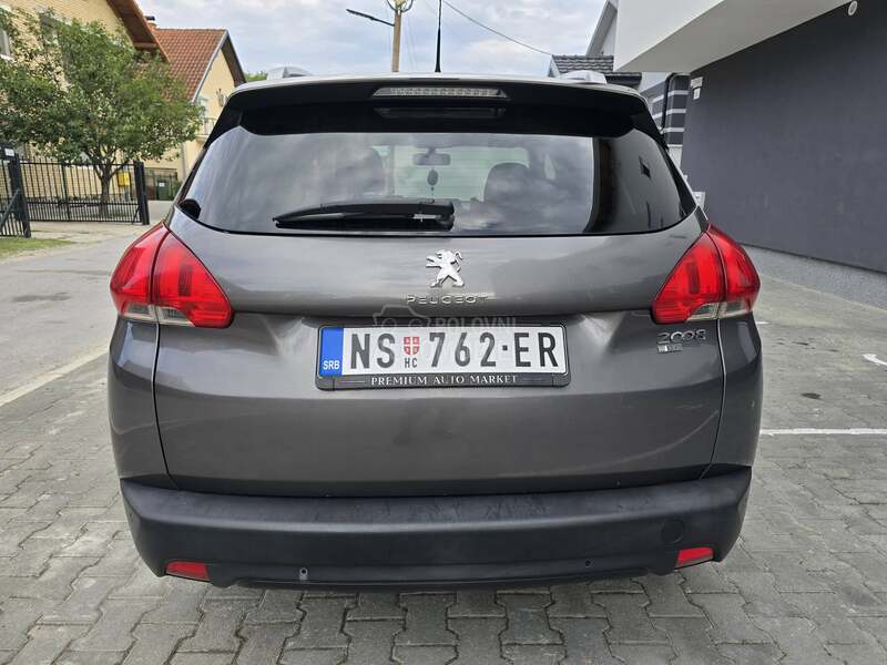 Peugeot 2008 1.6 e-HDI AUTOM