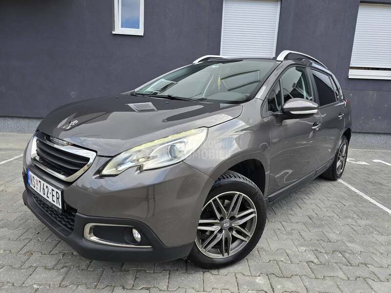 Peugeot 2008 1.6 e-HDI AUTOM