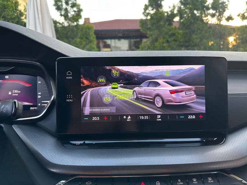 Škoda Octavia 2.0Tdi DSG Virtual