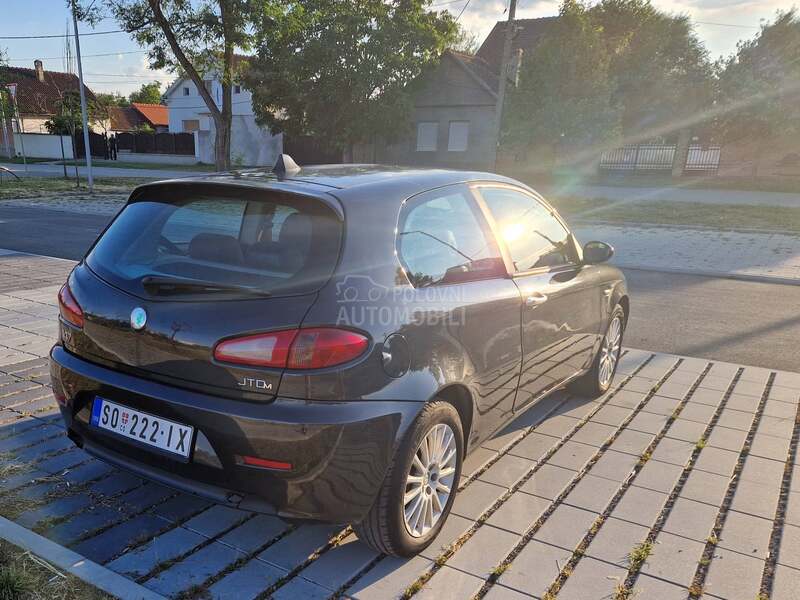 Alfa Romeo 147 