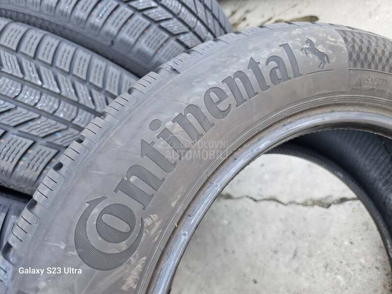 Continental 225/55 R17 Zimska