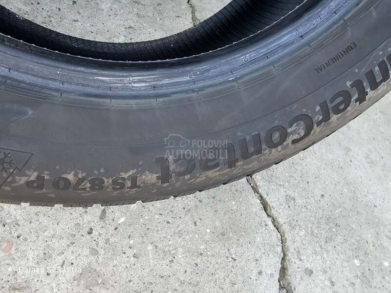 Continental 225/55 R17 Zimska
