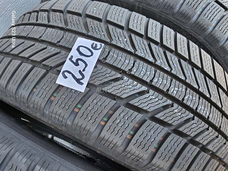 Continental 225/55 R17 Zimska