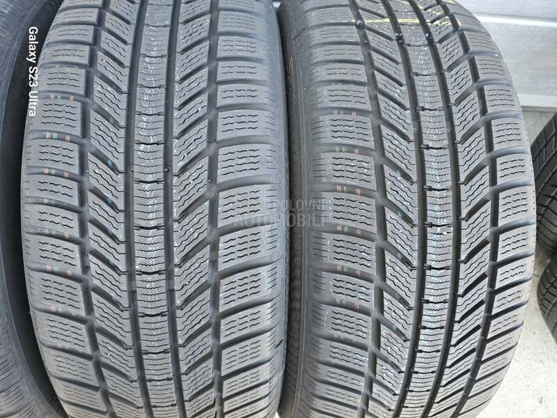 Continental 225/55 R17 Zimska