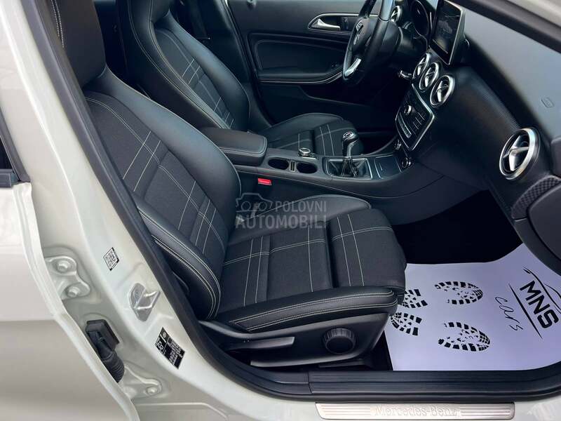 Mercedes Benz A 180 AMG/Led/Kam/Nav