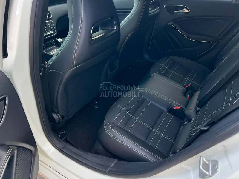 Mercedes Benz A 180 AMG/Led/Kam/Nav