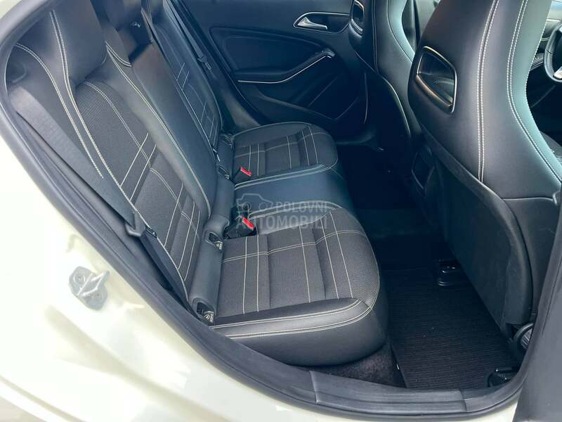 Mercedes Benz A 180 AMG/Led/Kam/Nav