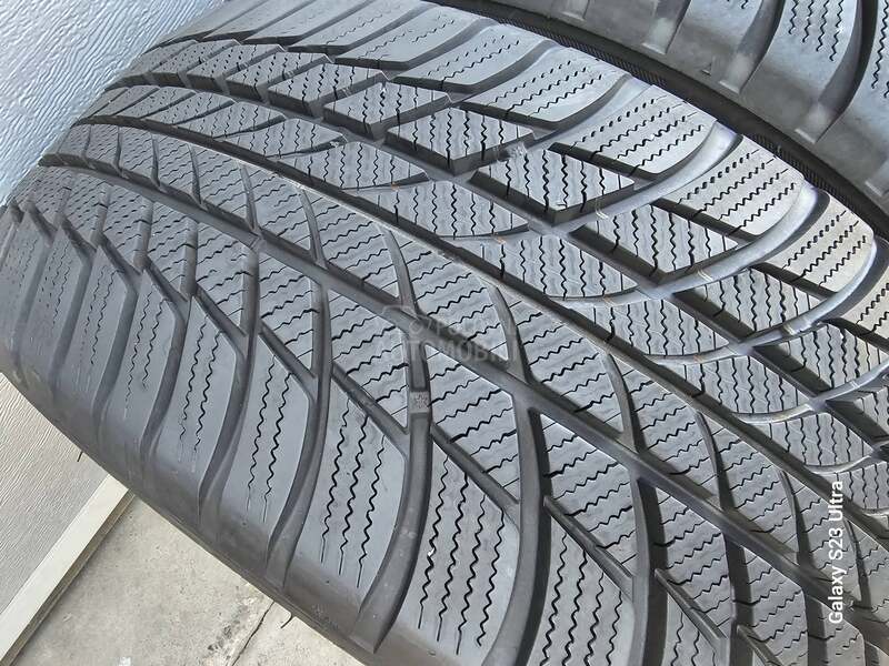 Bridgestone 225/45 R18 Zimska