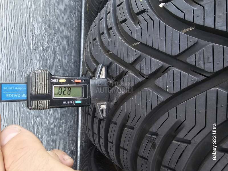 Kleber 235/45 R18 Zimska