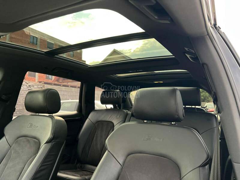 Audi Q7 3.0 TDI/3xS/Pano/Web