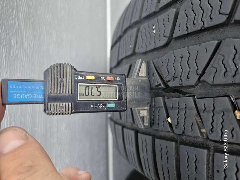 Continental 225/50 R17 Zimska