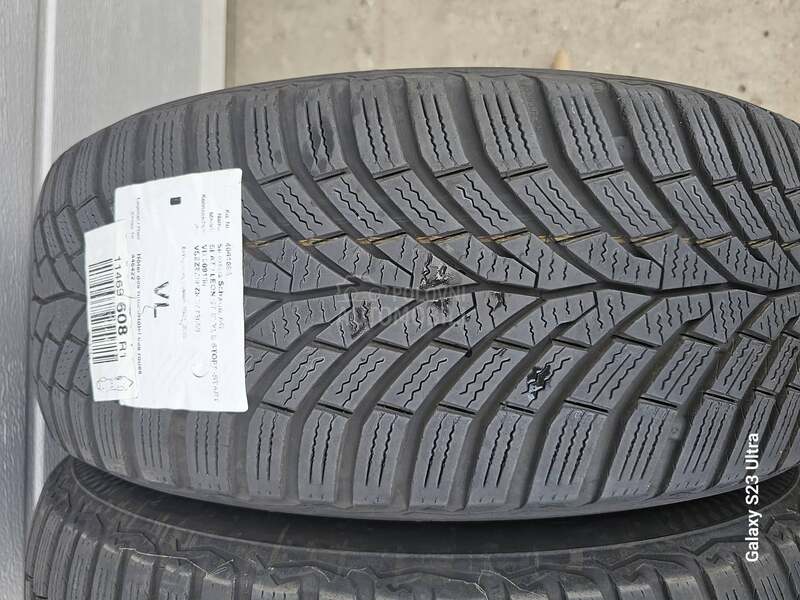 Continental 205/55 R16 Zimska