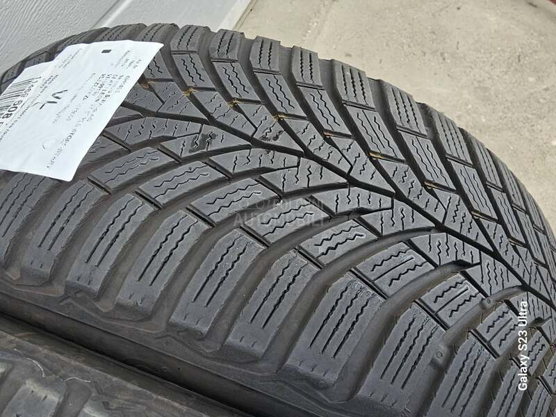 Continental 205/55 R16 Zimska