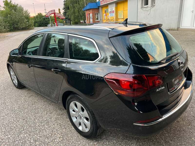 Opel Astra J 1.7cdti