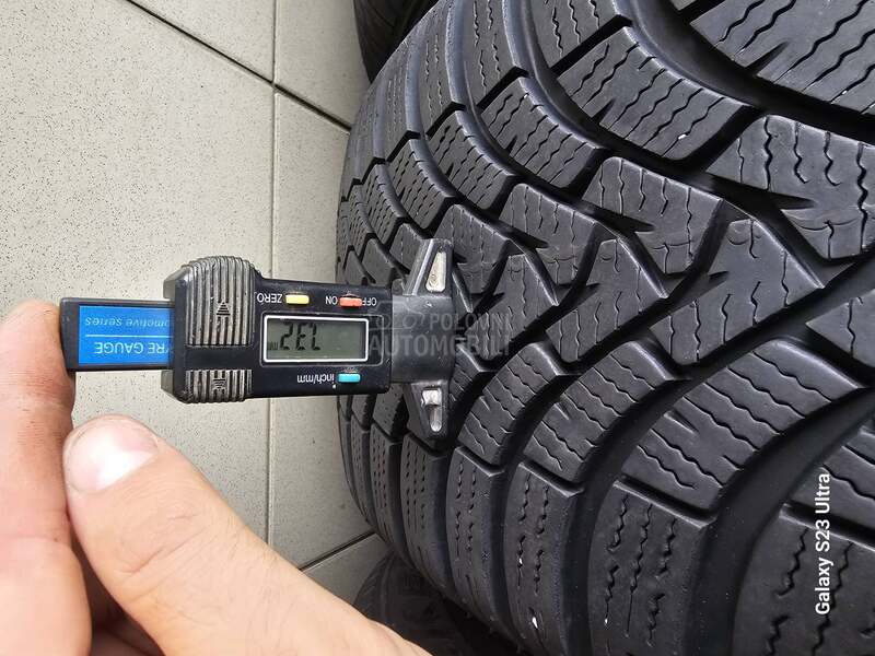 Falken 235/50 R19 Zimska