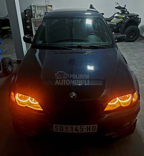 BMW 320 