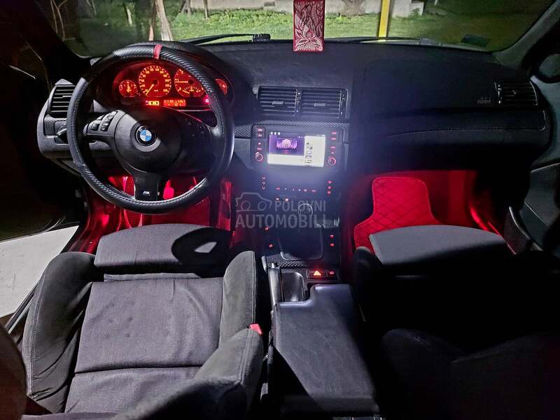 BMW 320 