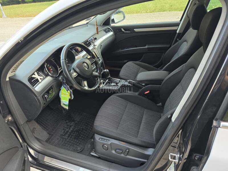 Škoda Superb 2.0 TDI DSG