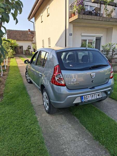 Dacia Sandero 1.6mpi