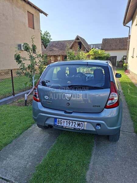 Dacia Sandero 1.6mpi