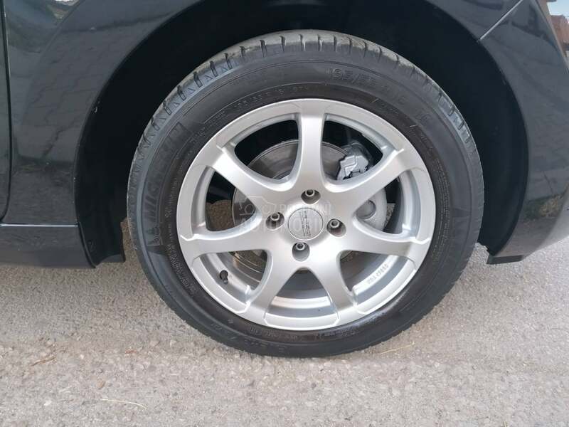 Citroen C3 Picasso 1.4i EXCLUSIVE CH