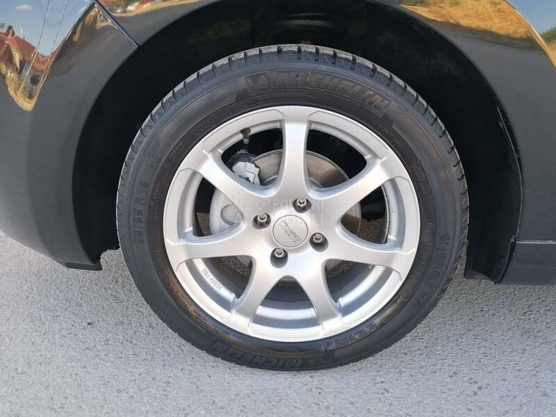 Citroen C3 Picasso 1.4i EXCLUSIVE CH