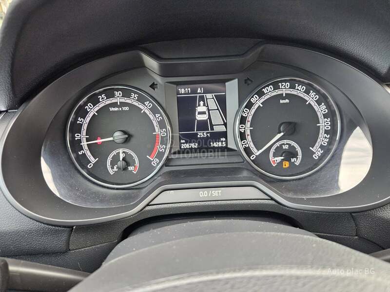 Škoda Octavia 2.0TDI SOLEIL/LED