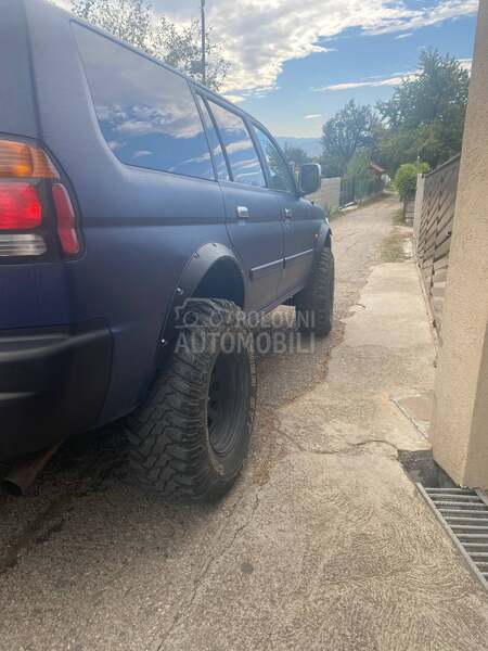 Mitsubishi Pajero Sport 2,5