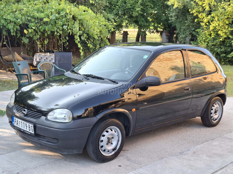 Opel Corsa A city