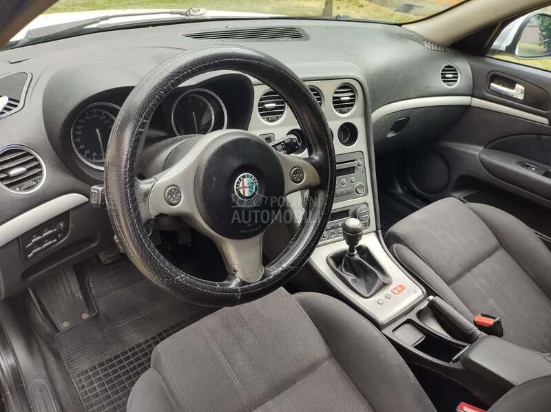 Alfa Romeo 159 