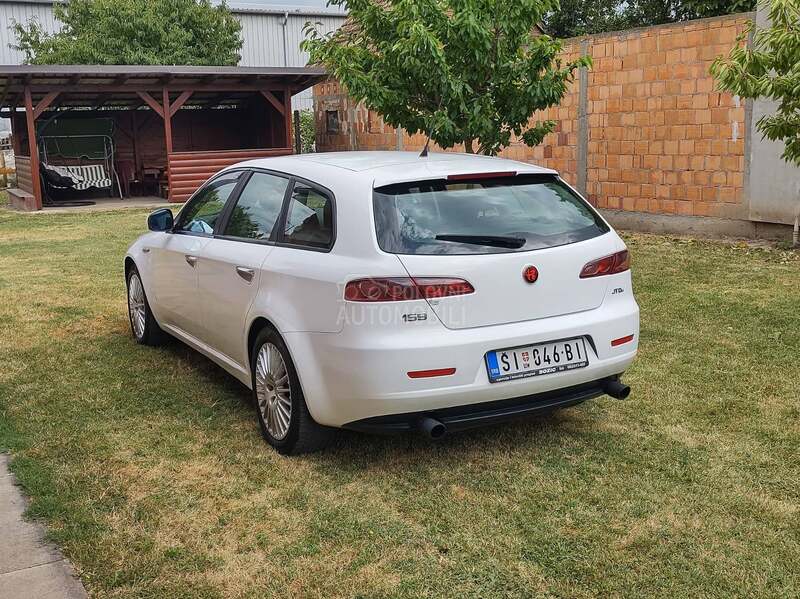 Alfa Romeo 159 