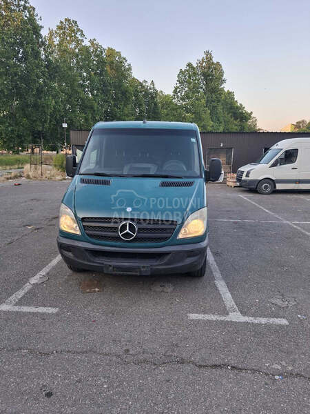 Mercedes Benz Sprinter 