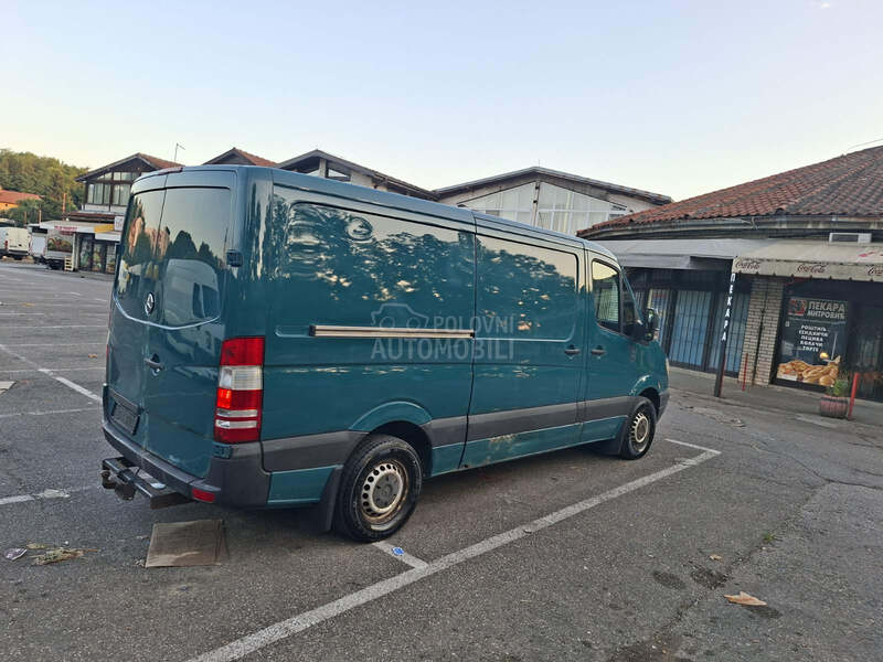 Mercedes Benz Sprinter 